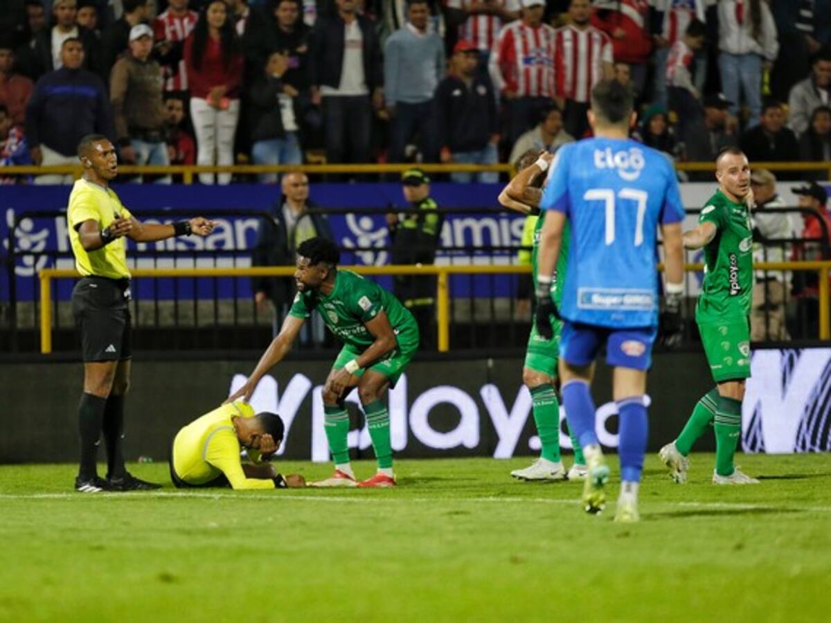 Junior: se dio a conocer la sanción contra sus hinchas por protagonizar desmanes en Techo