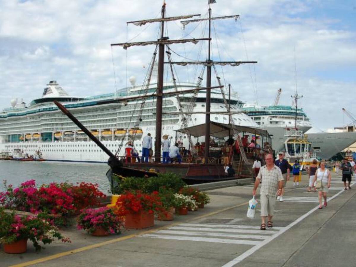Crece llegada de viajeros extranjeros a Cartagena de Indias