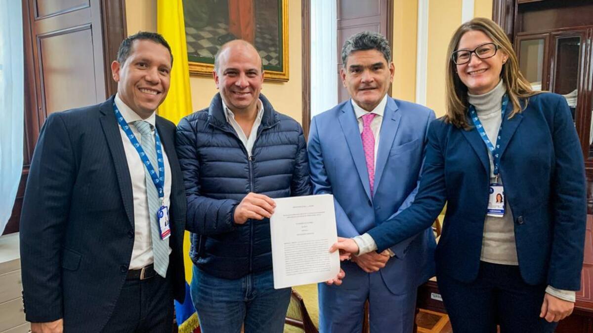 La Defensoría radicó proyecto para reformar la Ley de Víctimas y de Restitución de Tierras
