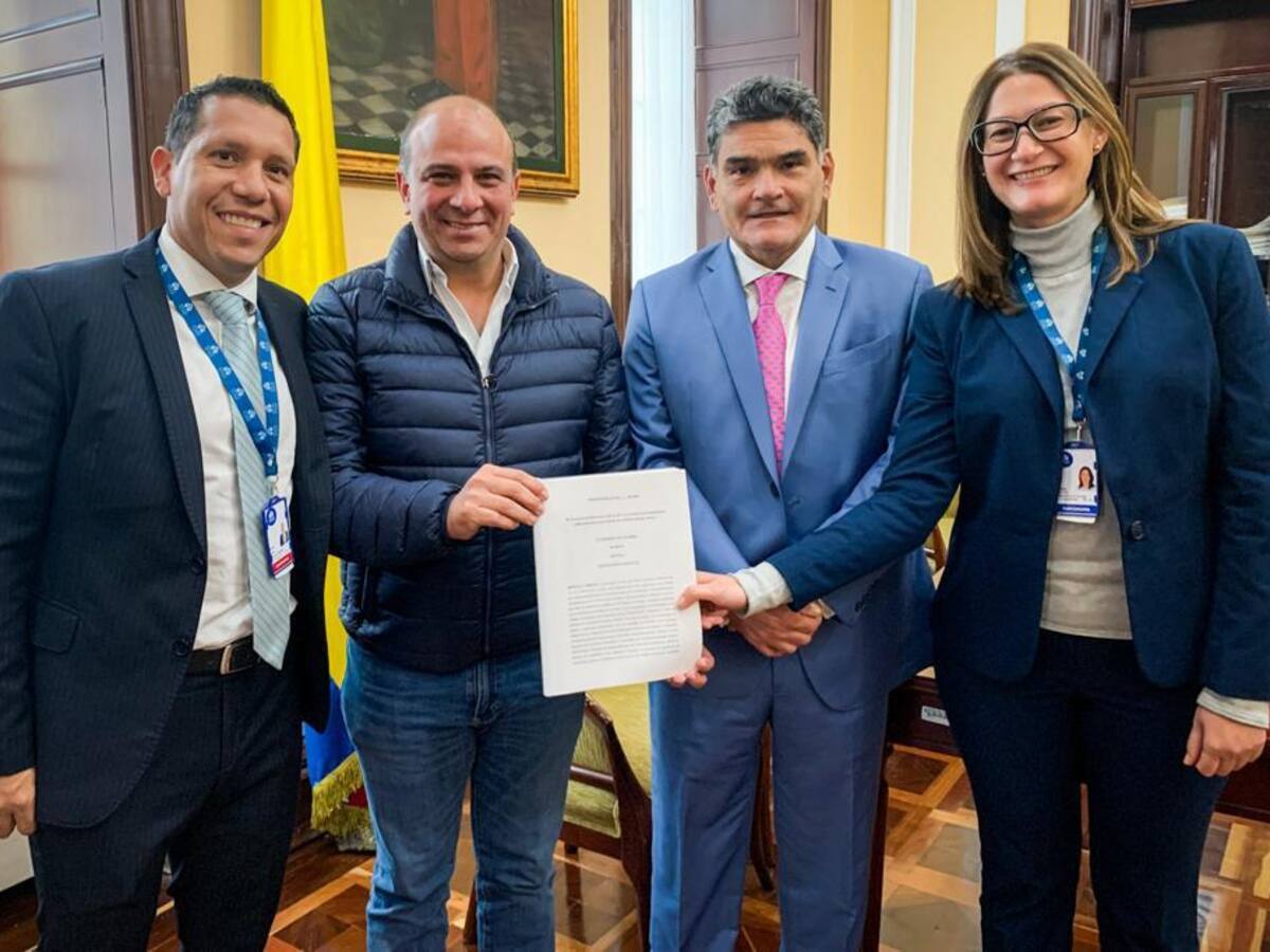 La Defensoría radicó proyecto para reformar la Ley de Víctimas y de Restitución de Tierras