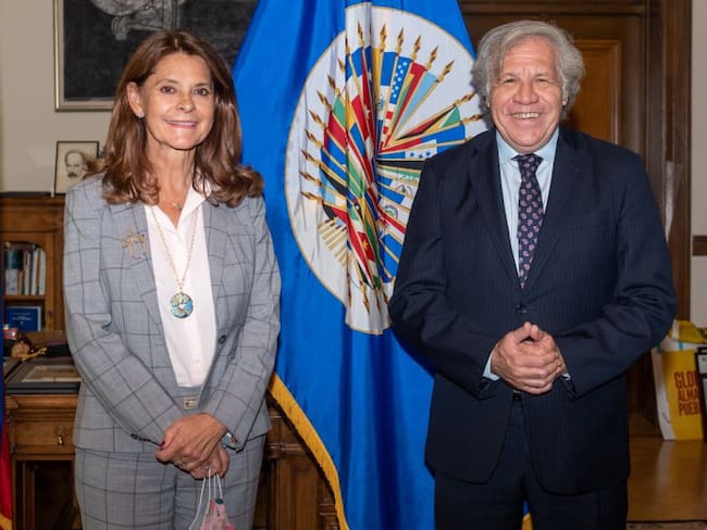 La vicepresidenta y canciller, Marta Lucía Ramírez, y el Secretario General de la OEA, Luis Almagro.