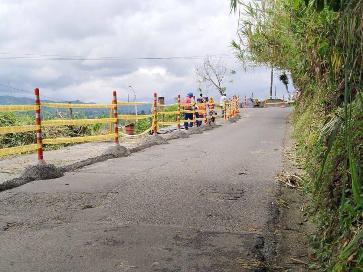 Vía Pereira - Altagracia tendrá que ser intervenida con urgencia para recuperar la banca