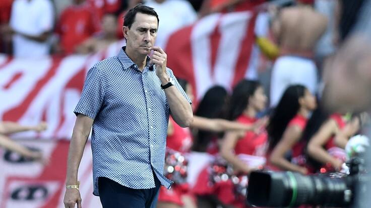 "A este América le enseñamos a ser un equipo ganador" Alexandre Guimaraes.