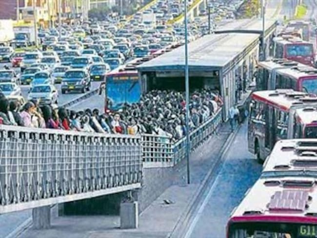 Dan reapertura a la estación de Transmilenio de la calle 100