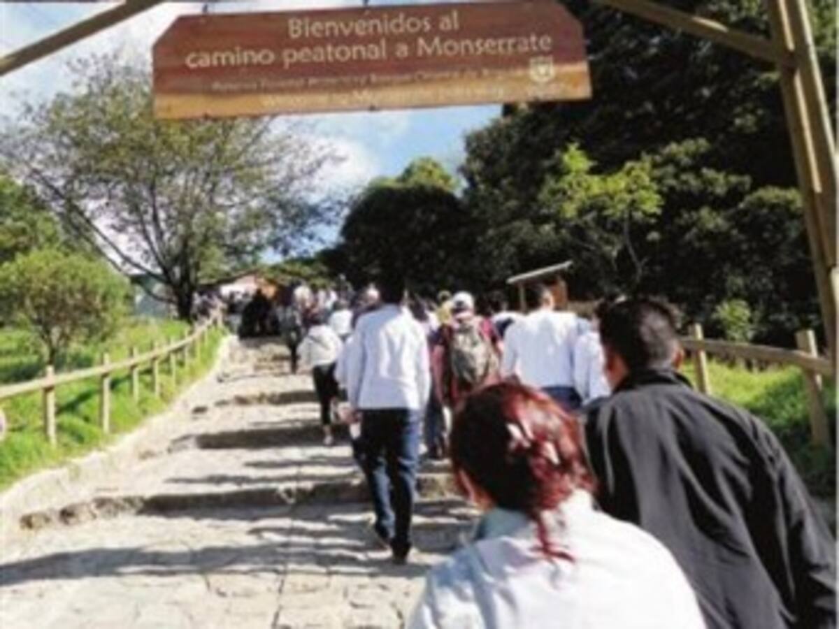 El sendero de Monserrate fue cerrado a la una de la tarde este Sábado Santo