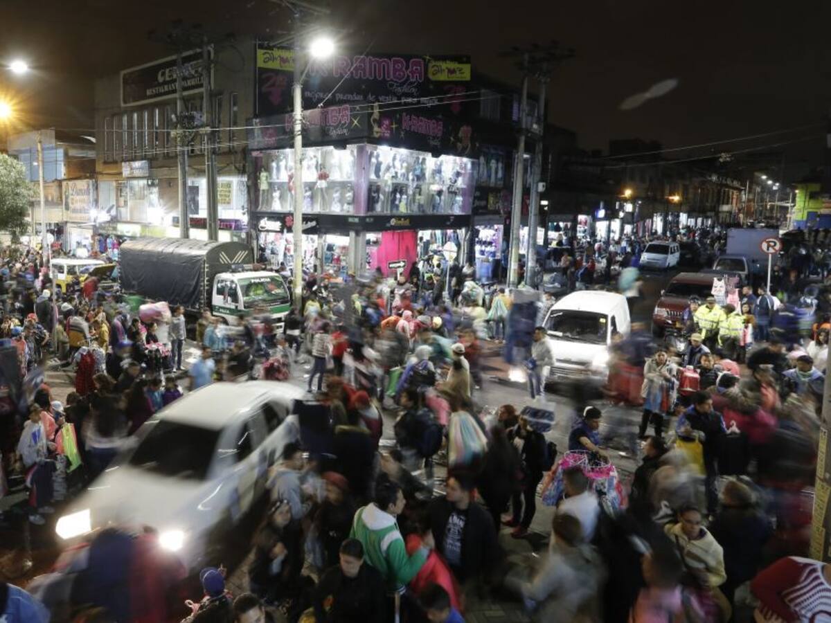 Primer día del nuevo "trasnochón" en San Victorino