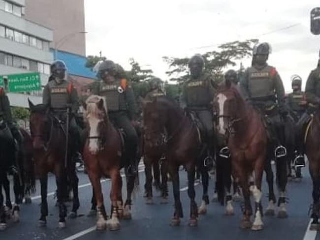 Daniel Quintero pidió a la Policía no usar caballos durante manifestaciones