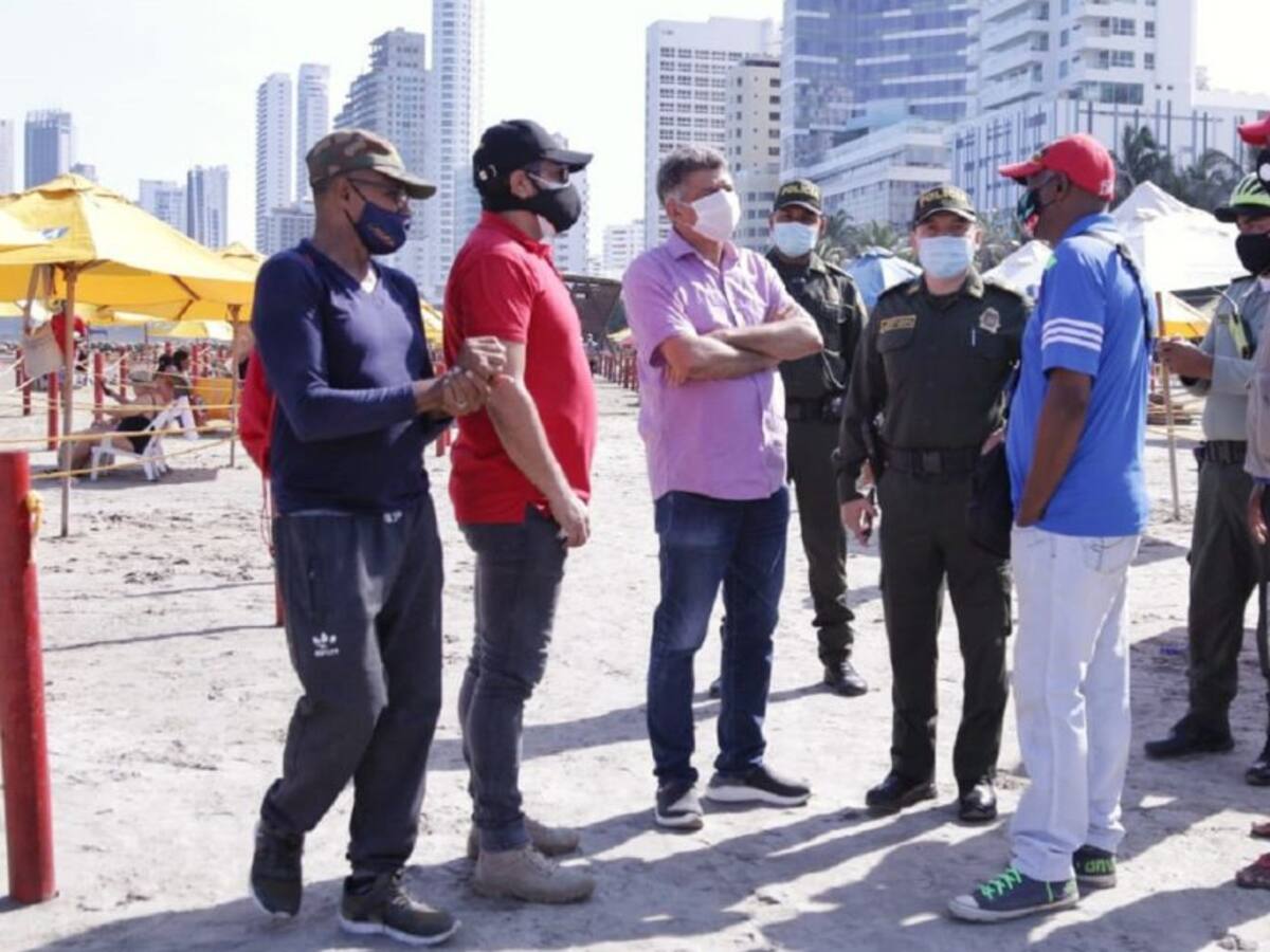 Alcaldía de Cartagena realiza inspección en playa biosegura de Bocagrande