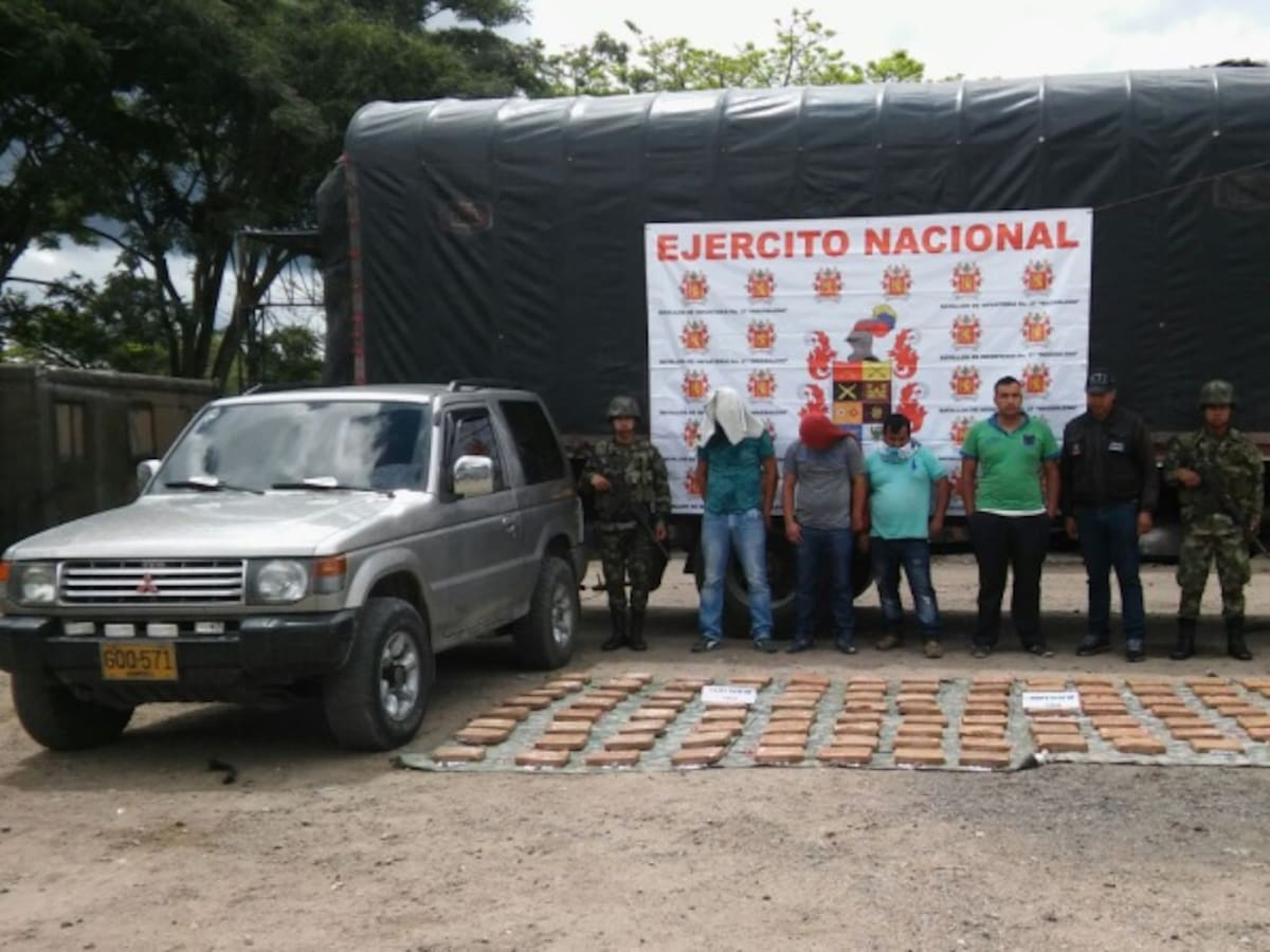 Autoridades incautan cargamento de coca en carreteras del Huila