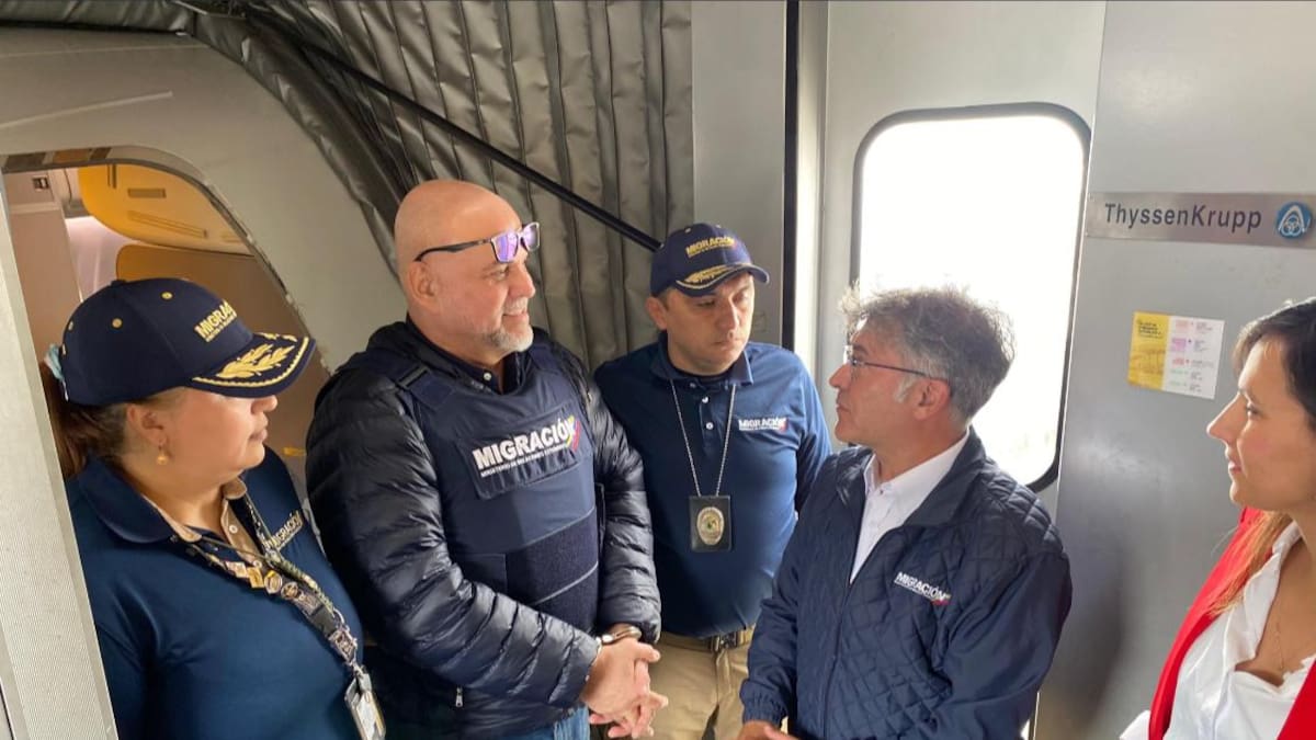 Exjefe paramilitar Salvatore Mancuso llegó a Colombia a responder ante la justicia