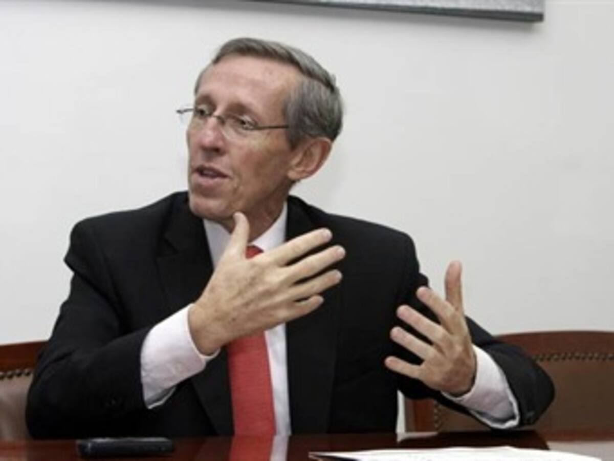 Luis Alfonso Hoyos se equivocó gravemente: Antonio Navarro
