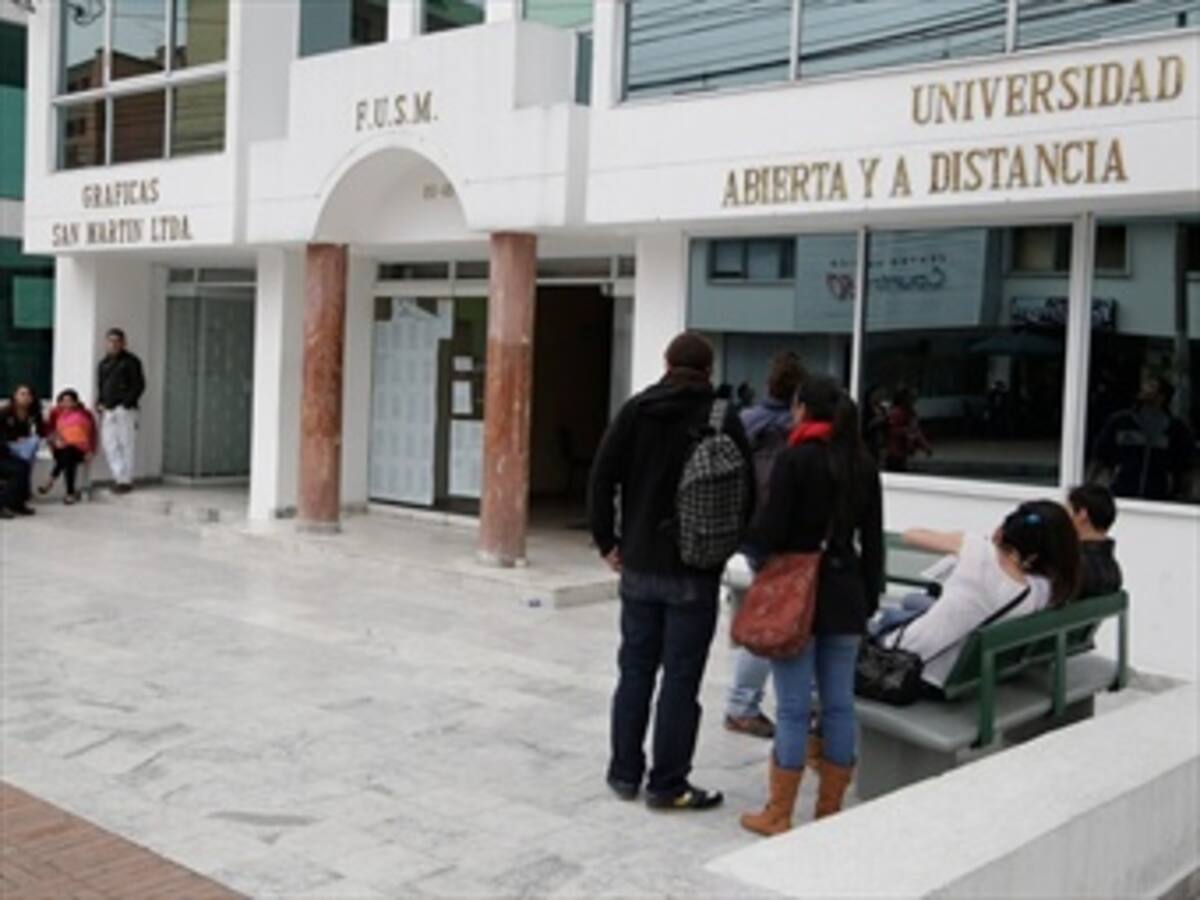 Dueños de la San Martín incumplieron la cita con el Ministerio de Educación