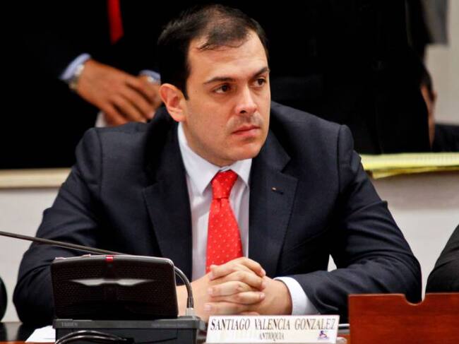Santiago Valencia, representante a la Cámara por el CD