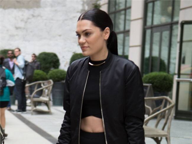 Jessie J se va de cita en Nueva York