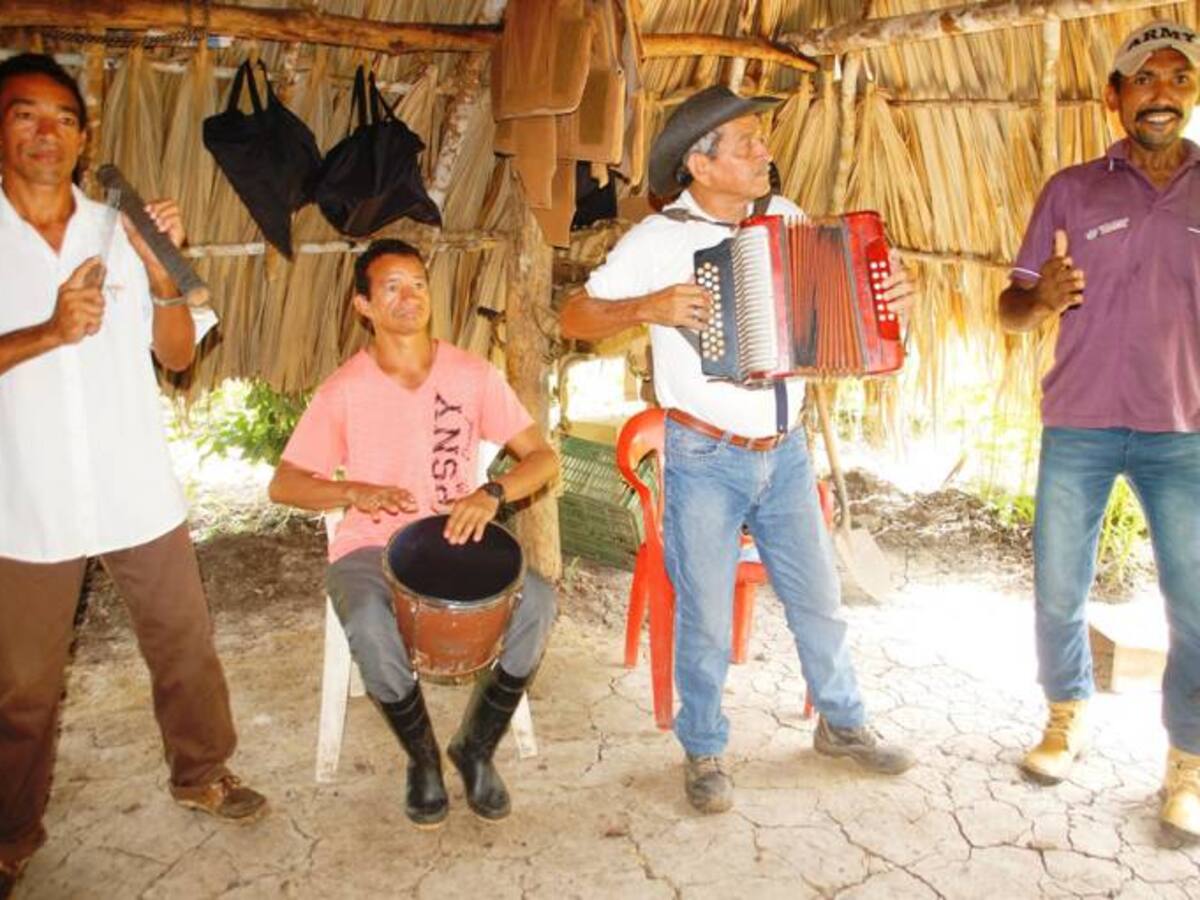 Grupo vallenato de El Respaldo volvió a cantar al recuperar sus tierras