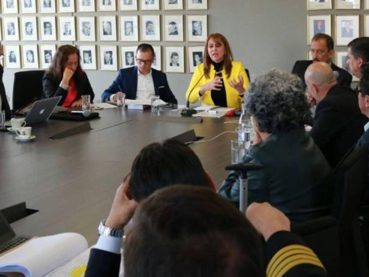 Reiniciaron diálogos entre las directivas de Avianca y pilotos de Acdac