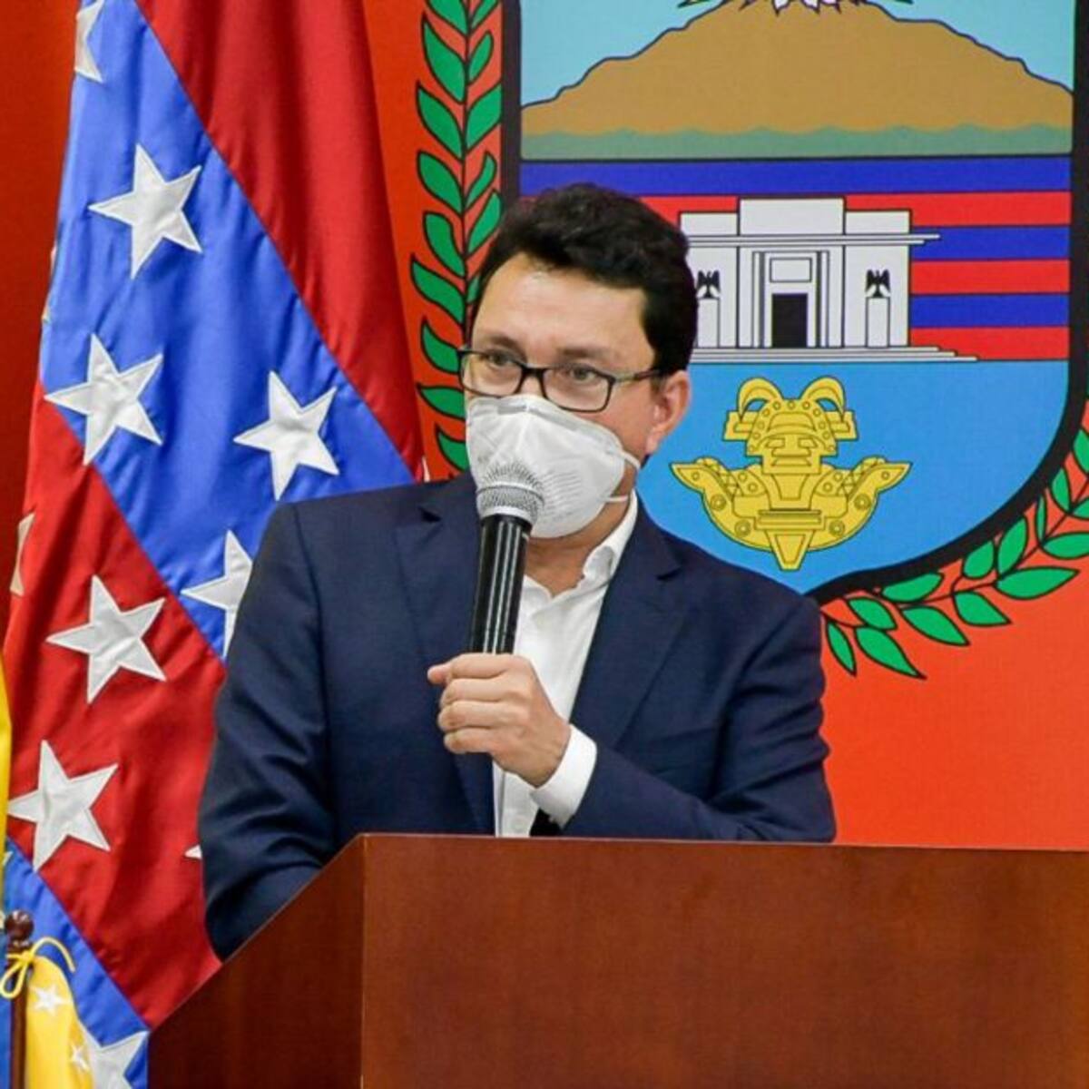 Procuraduría indaga al gobernador Carlos Caicedo por manejo del Coronavirus