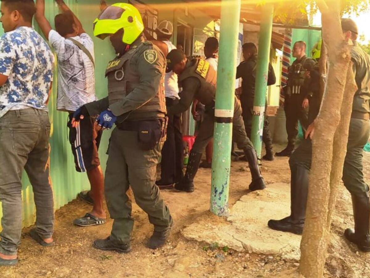 Más de 50 policías se tomaron el Carmen de Bolívar, para brindar seguridad