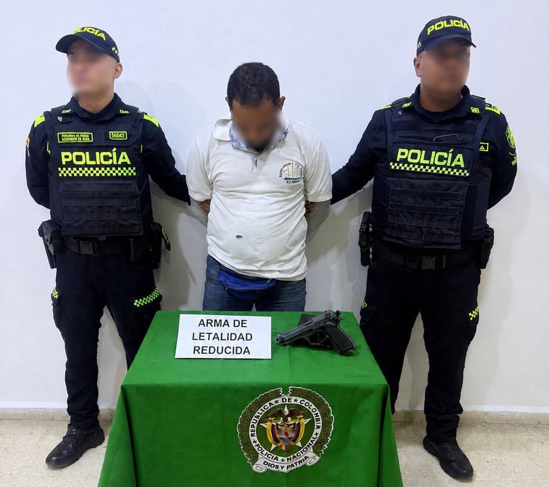 En persecución en Turbaco fue capturado alias ‘El Tarra’ con un arma de fuego