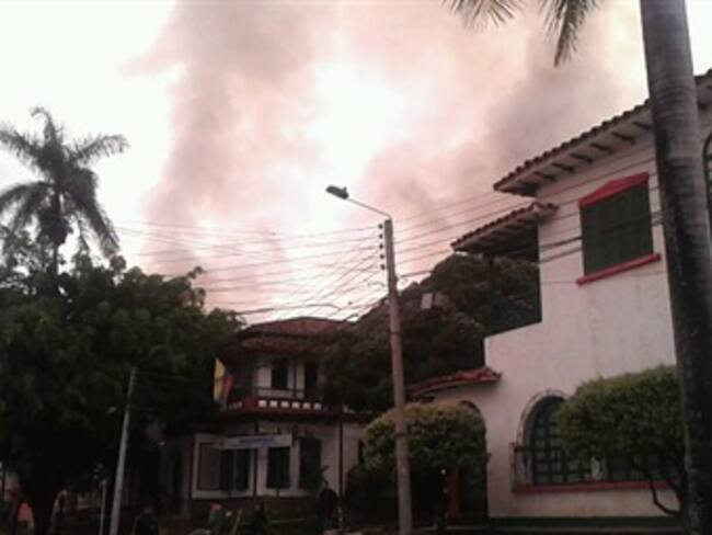 Más de $15.000 millones en pérdidas deja fuerte incendio en Bucaramanga