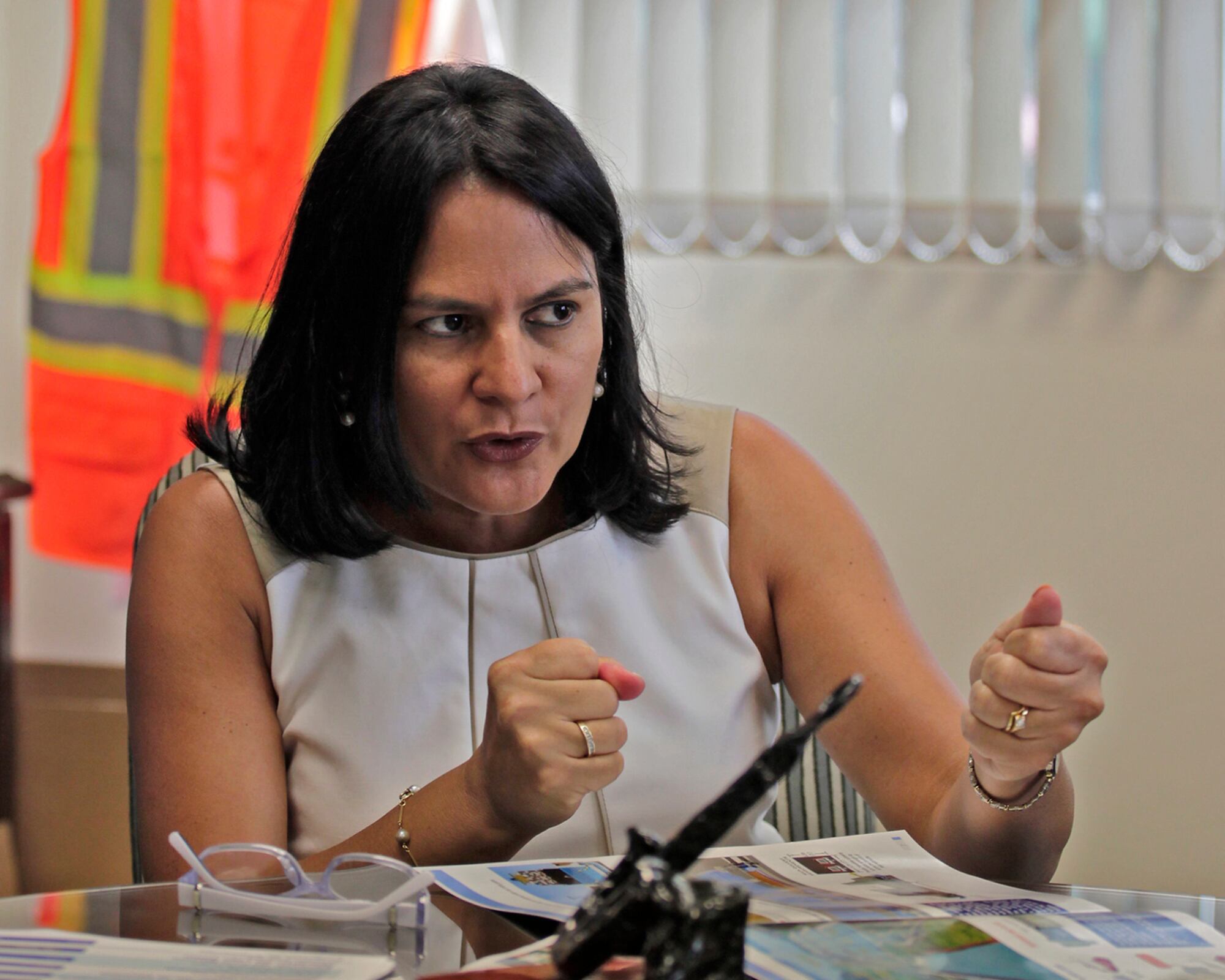 La ingeniera Ilya Espino de Marotta se convierte en la primera mujer en dirigir el canal de Panamá, que completa más de 100 años de operaciones.
(Foto:   Getty)