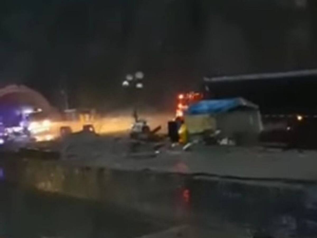 Deslizamiento generó afectación en la vía Calarcá-Cajamarca