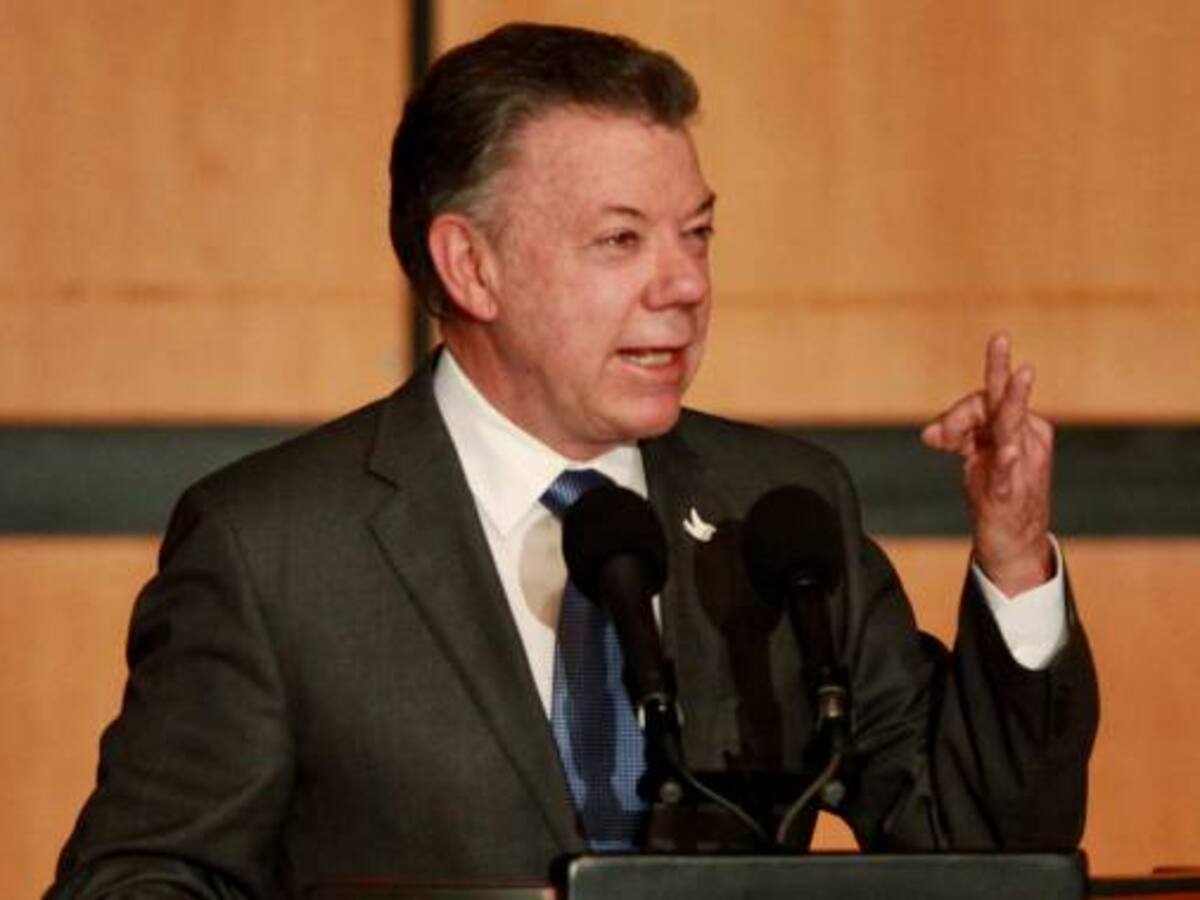 Maduro pensó que por ayudarnos en proceso de paz, nos íbamos a tapar los ojos: Santos