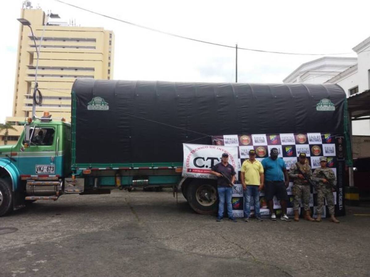 Rescatan a dos conductores secuestrados por el ELN en el Valle