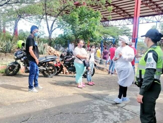 Autoridades mantendrán controles y sanciones por desobediencia social