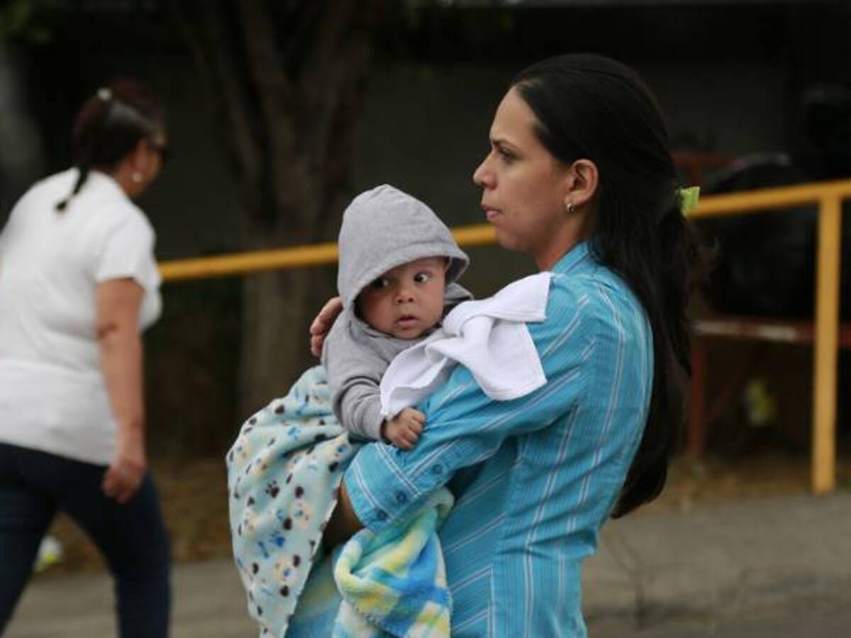 Investigan 41 casos de microcefalia en bebés por zika