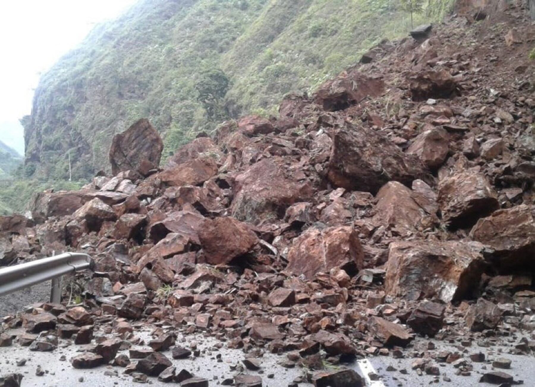 Alerta roja por deslizamientos en el Tolima.