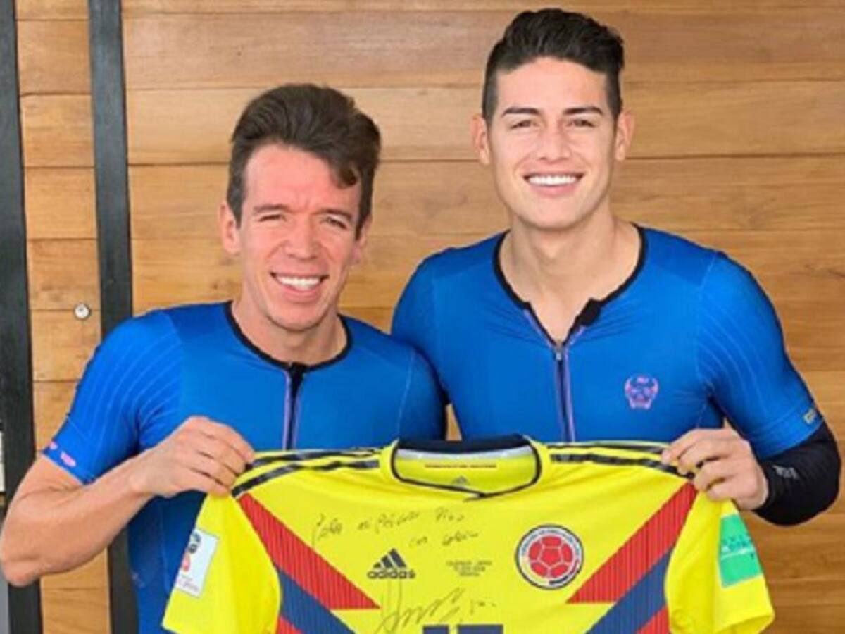 James Rodríguez se le midió a pedalear con Rigoberto Urán