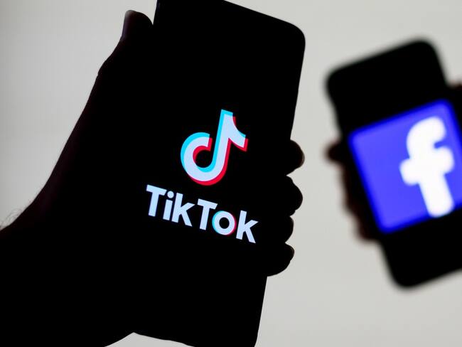 TikTok y Facebook, redes sociales Jakub Porzycki