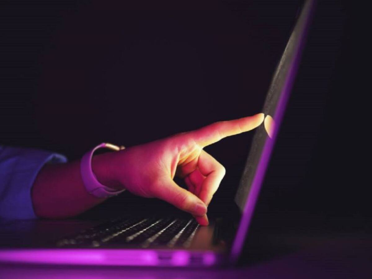 Falso médico estaría usando nombre de una fundación de Israel para lucrarse