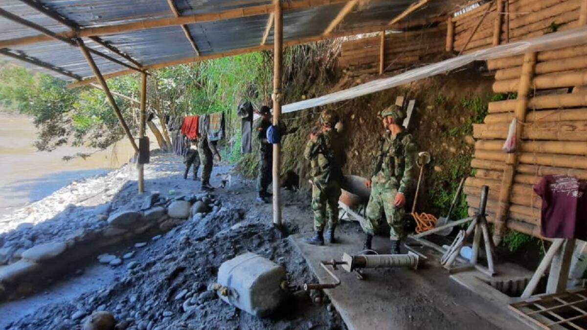 En Neira capturan dos personas por explotación ilícita de yacimiento minero