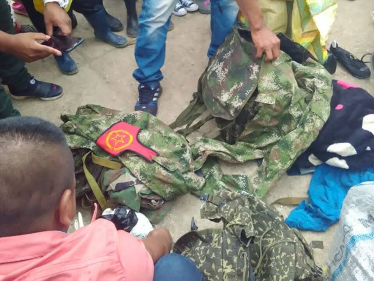 Indígenas hallan armas en zona donde se enfrentaron disidencias en Suárez, Cauca