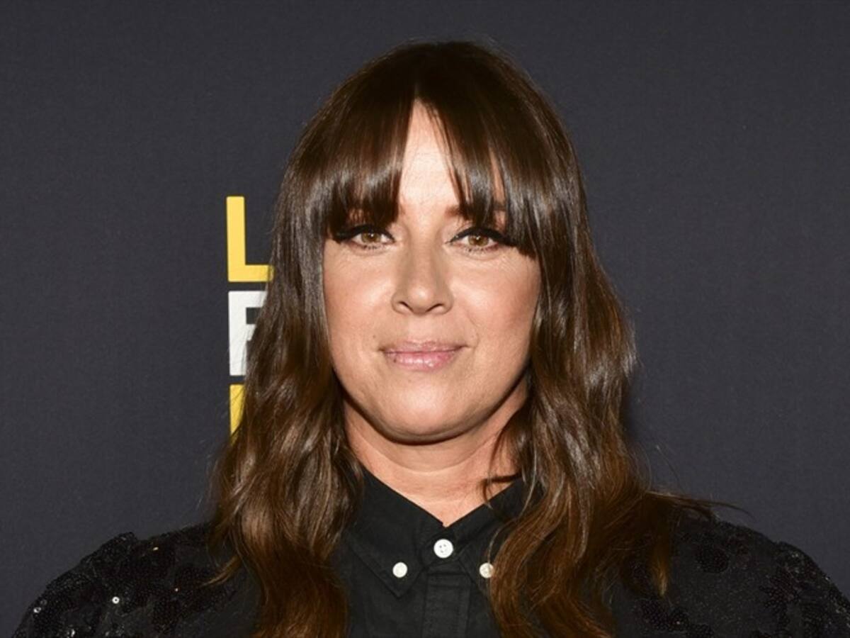 Cat Power, una de las musas de Karl Lagerfeld habla sobre su relación con el diseñador