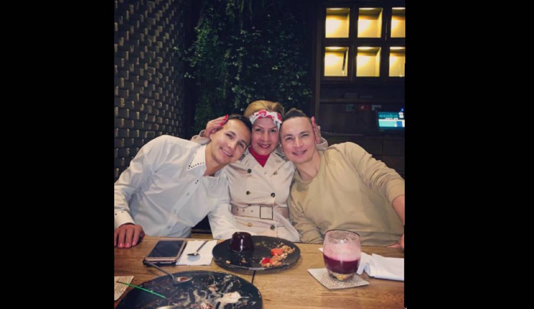 vía Instagram - Jhonier Leal, Mauricio Leal y su mamá