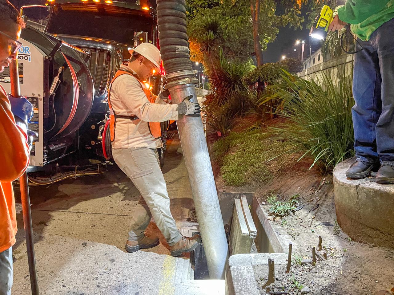 Intervienen 15 soterrados viales y 1.300 sumideros en Medellín. Foto: Alcaldía de Medellín.