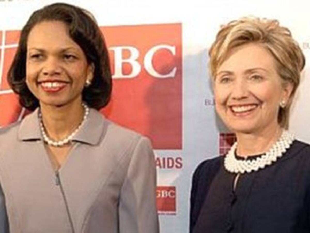 Condolezza y Hillary cenan juntas para perfilar la transición