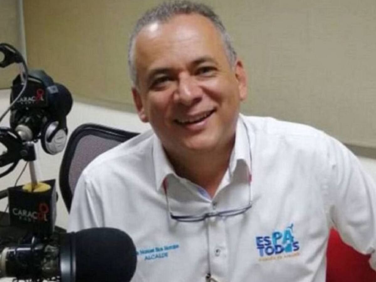 Alcalde de Armenia habló de contratos con esposa de funcionario del estado