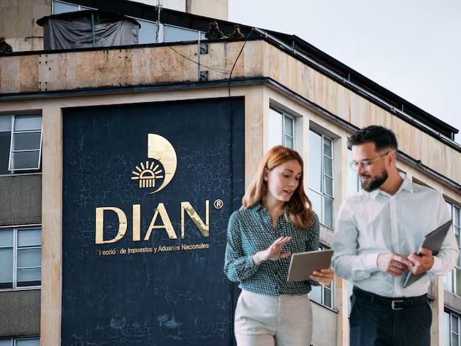 Dian abrió ofertas de empleo en Bogotá para el 2026 Foto: Getty Images