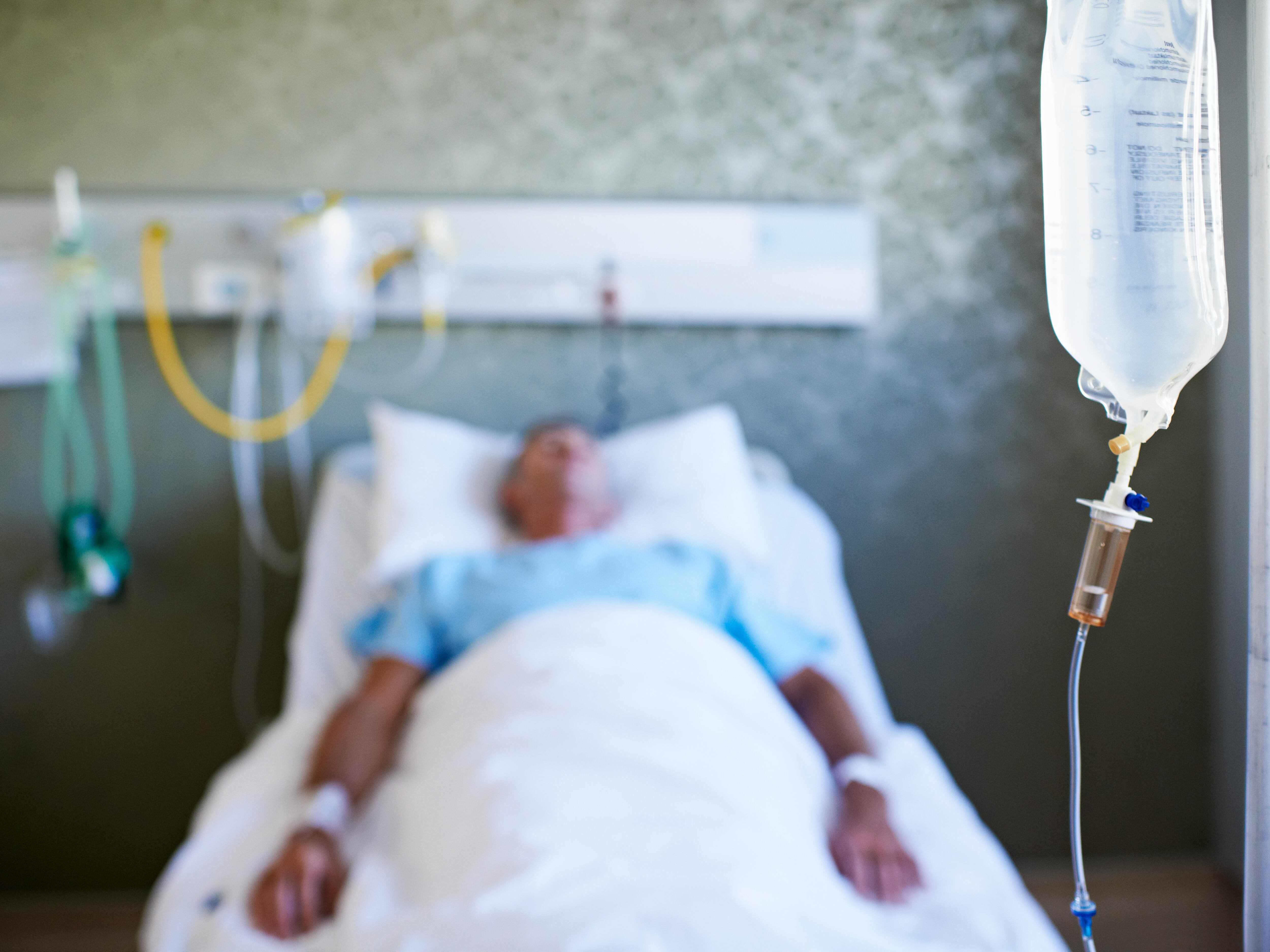 Imagen de referencia de paciente en un hospital.