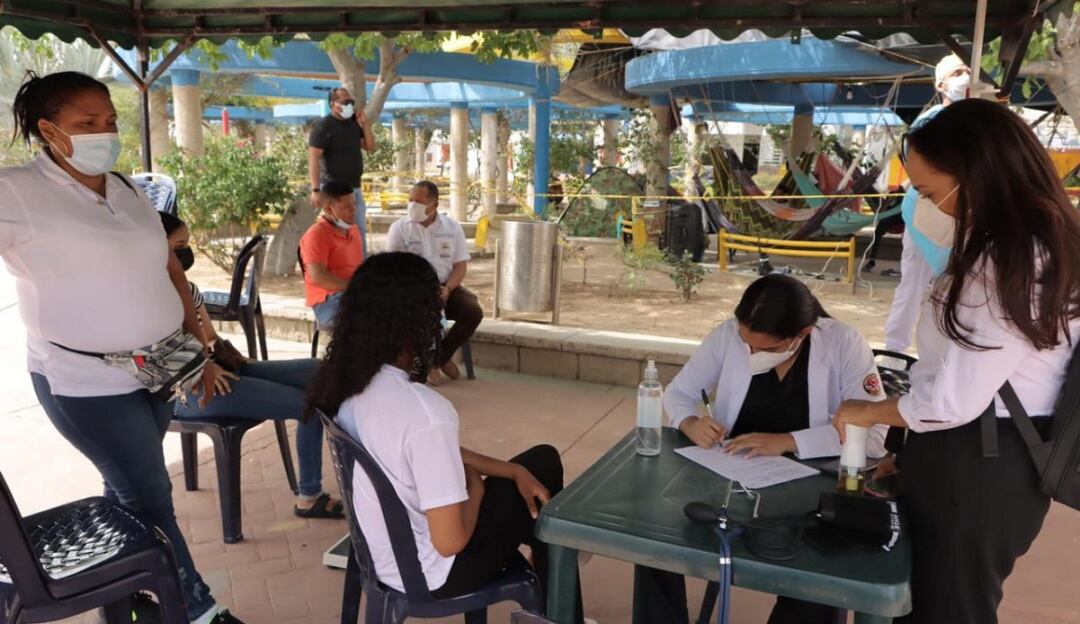 Atención médica a jóvenes huelguistas. Cortesía: Alcaldía de Riohacha