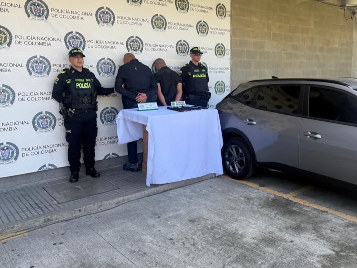 Un hombre se salvó de un secuestro al lanzarse de un carro en movimiento en Medellín
