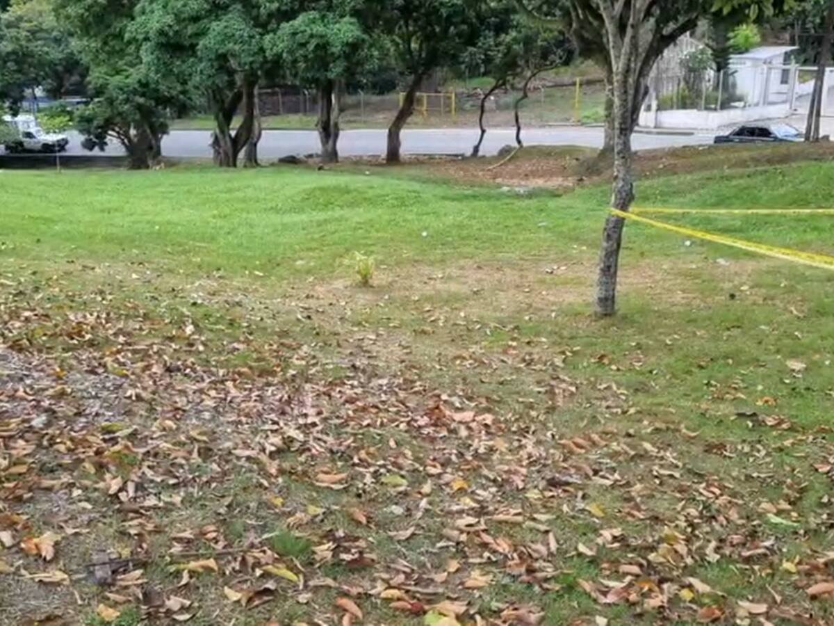 Asesinaron a un joven dedicado al lavado de tractocamiones en la variante de Ibagué