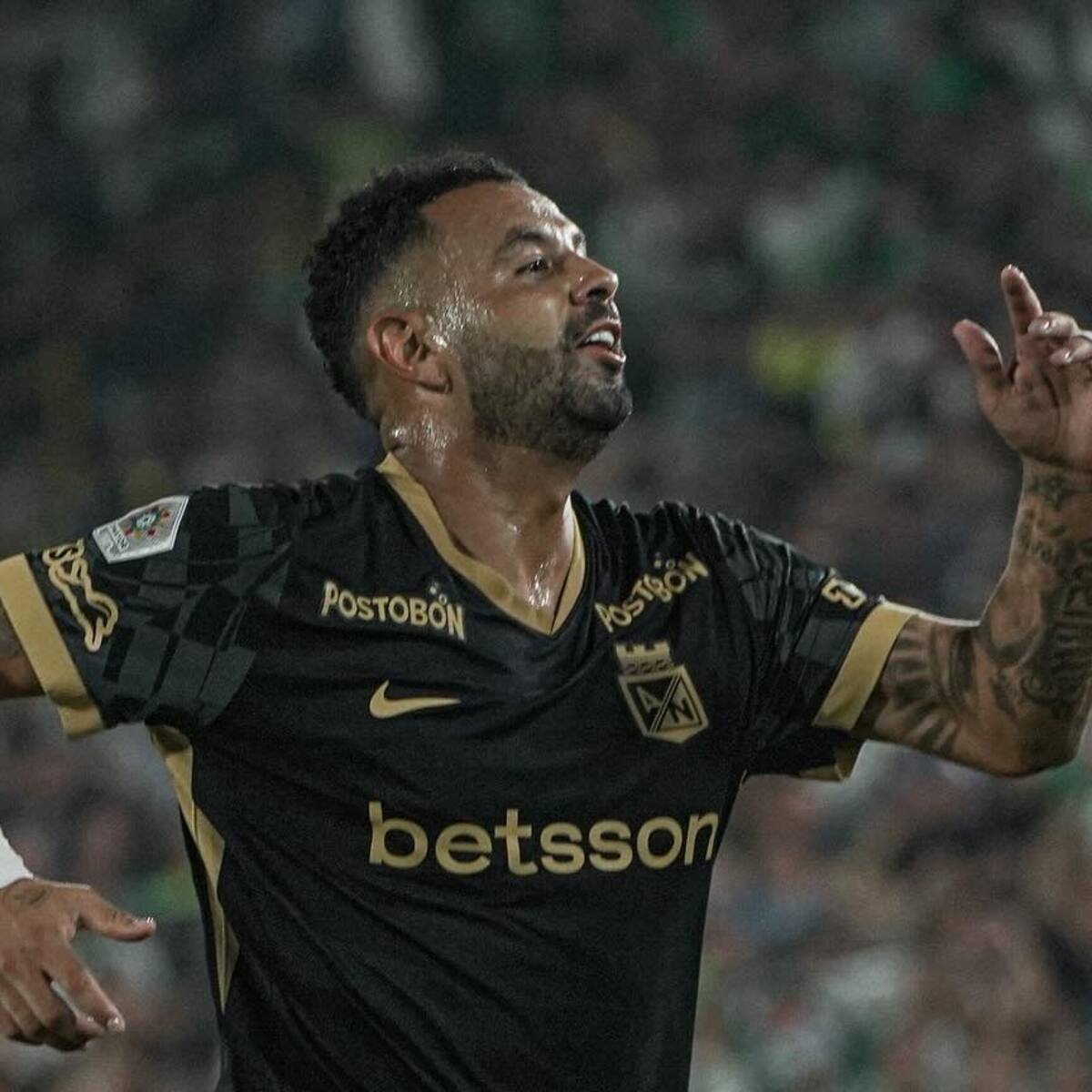 Atlético Nacional se florea en El Campín con un sensacional Edwin Cardona: goleada sobre Fortaleza