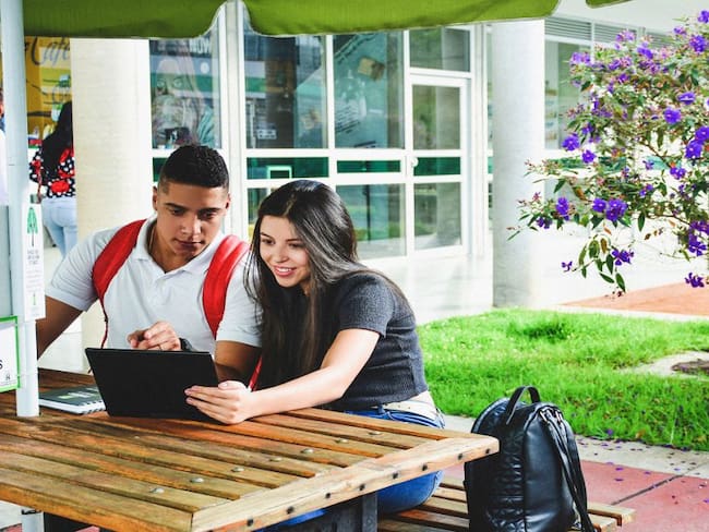 Estudia en la UManizales en el tiempo que puedas y desde dónde quieras