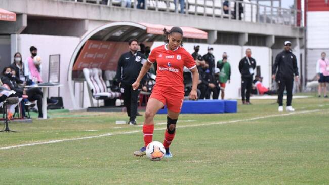 Gisela Robledo durante el juego de semifinales ante Corinthians.