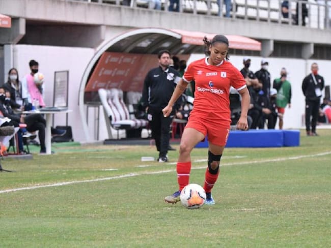 Gisela Robledo durante el juego de semifinales ante Corinthians.